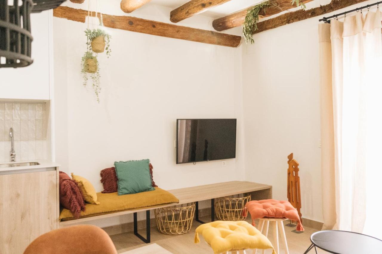 Apartaments La Rambla - Arbequina - 6 Persones Cornudella de Montsant Εξωτερικό φωτογραφία